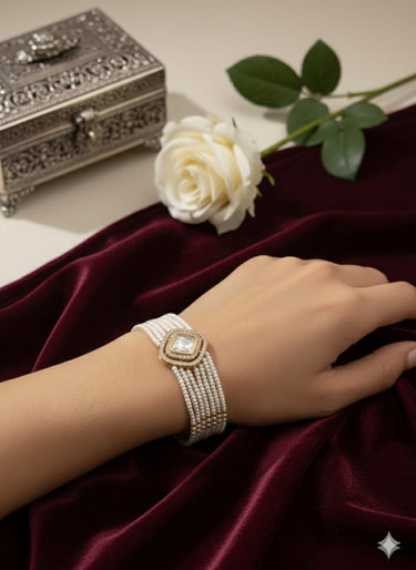 Shimmer Pearl Beads Bracelet